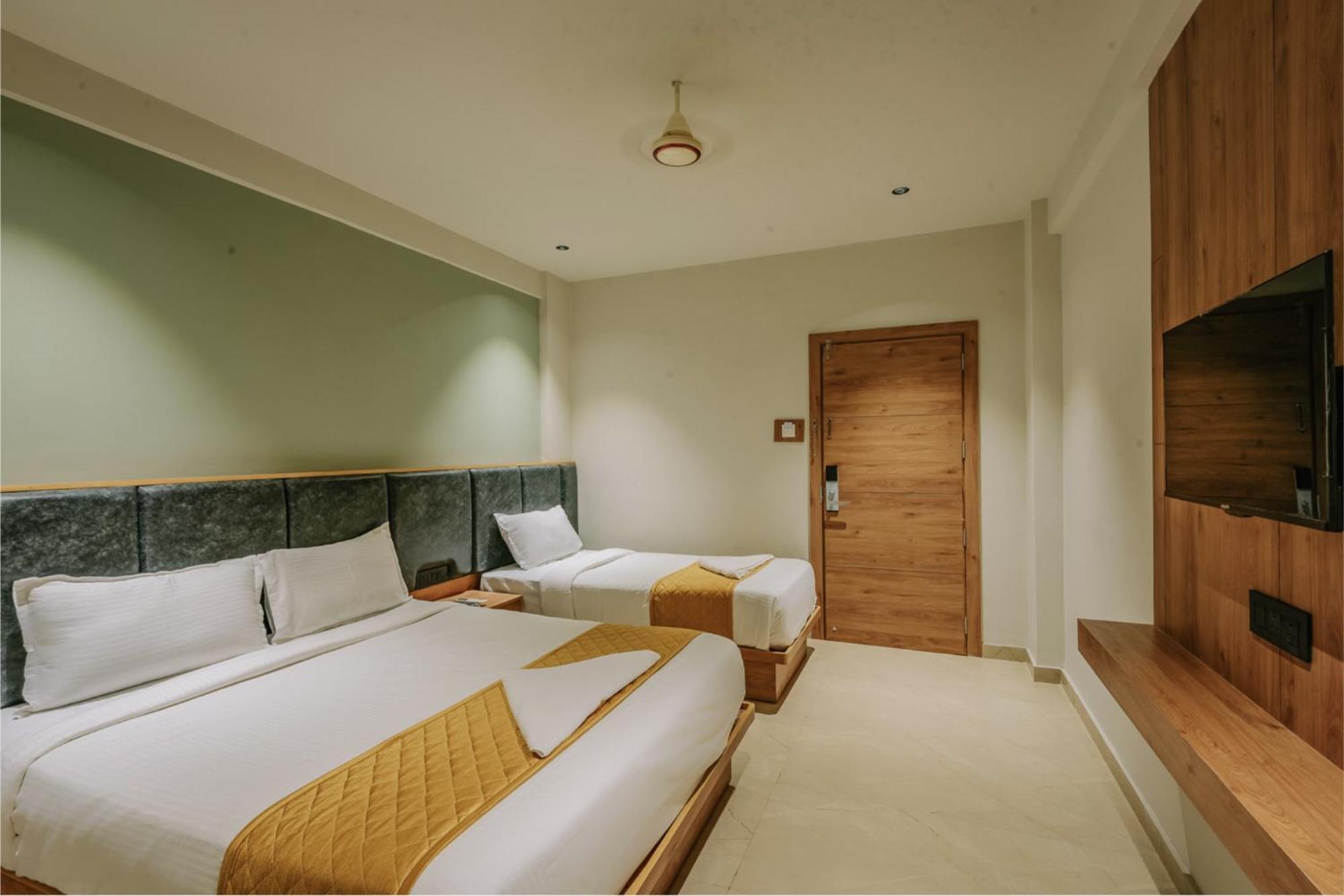 Hotel Beverly Plaza Kozhikode Dış mekan fotoğraf