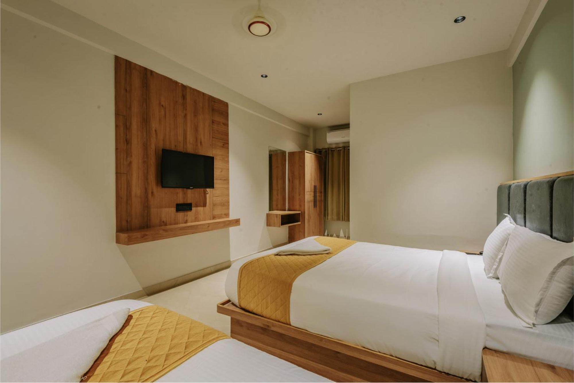 Hotel Beverly Plaza Kozhikode Dış mekan fotoğraf