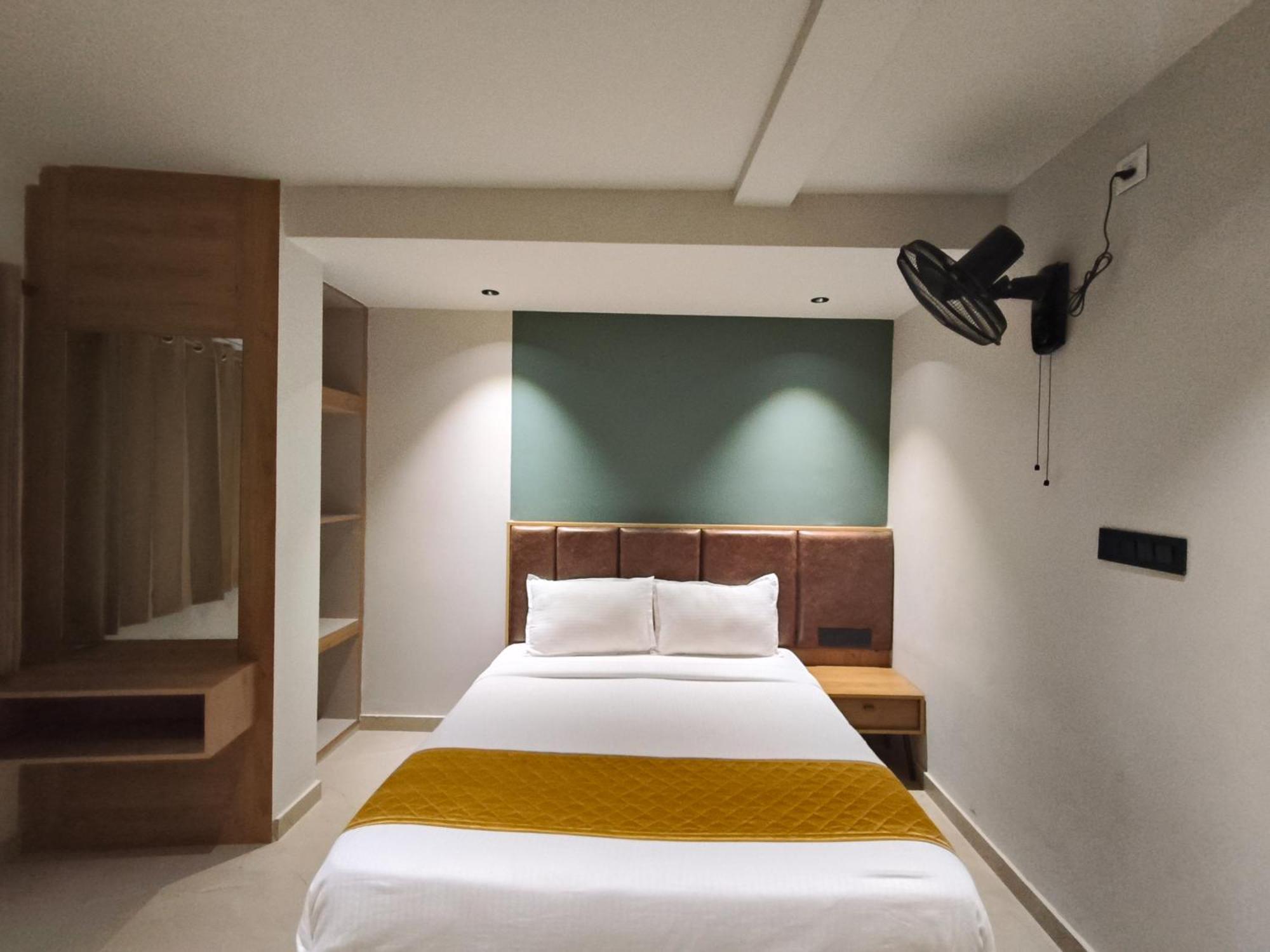 Hotel Beverly Plaza Kozhikode Dış mekan fotoğraf