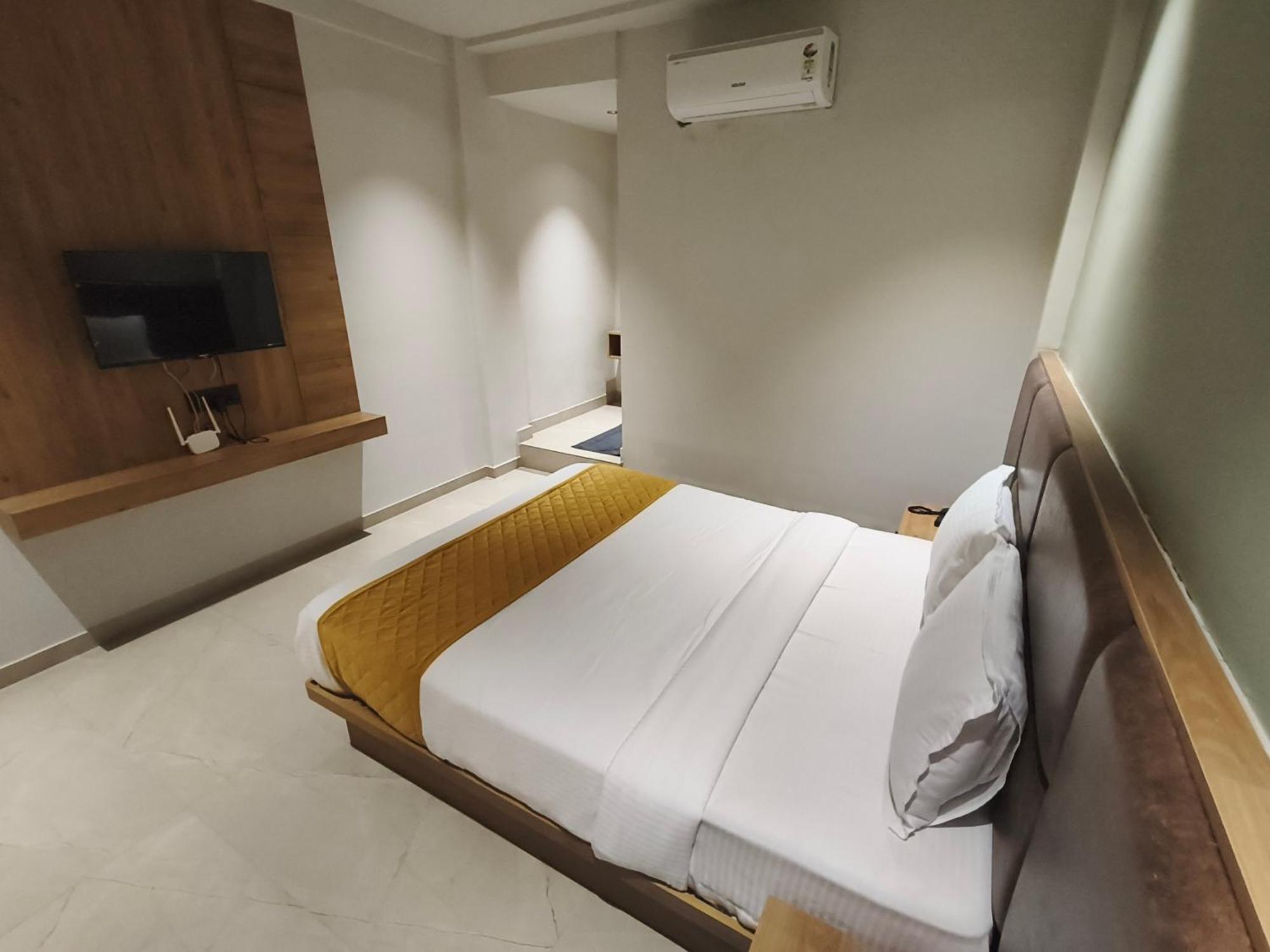 Hotel Beverly Plaza Kozhikode Dış mekan fotoğraf